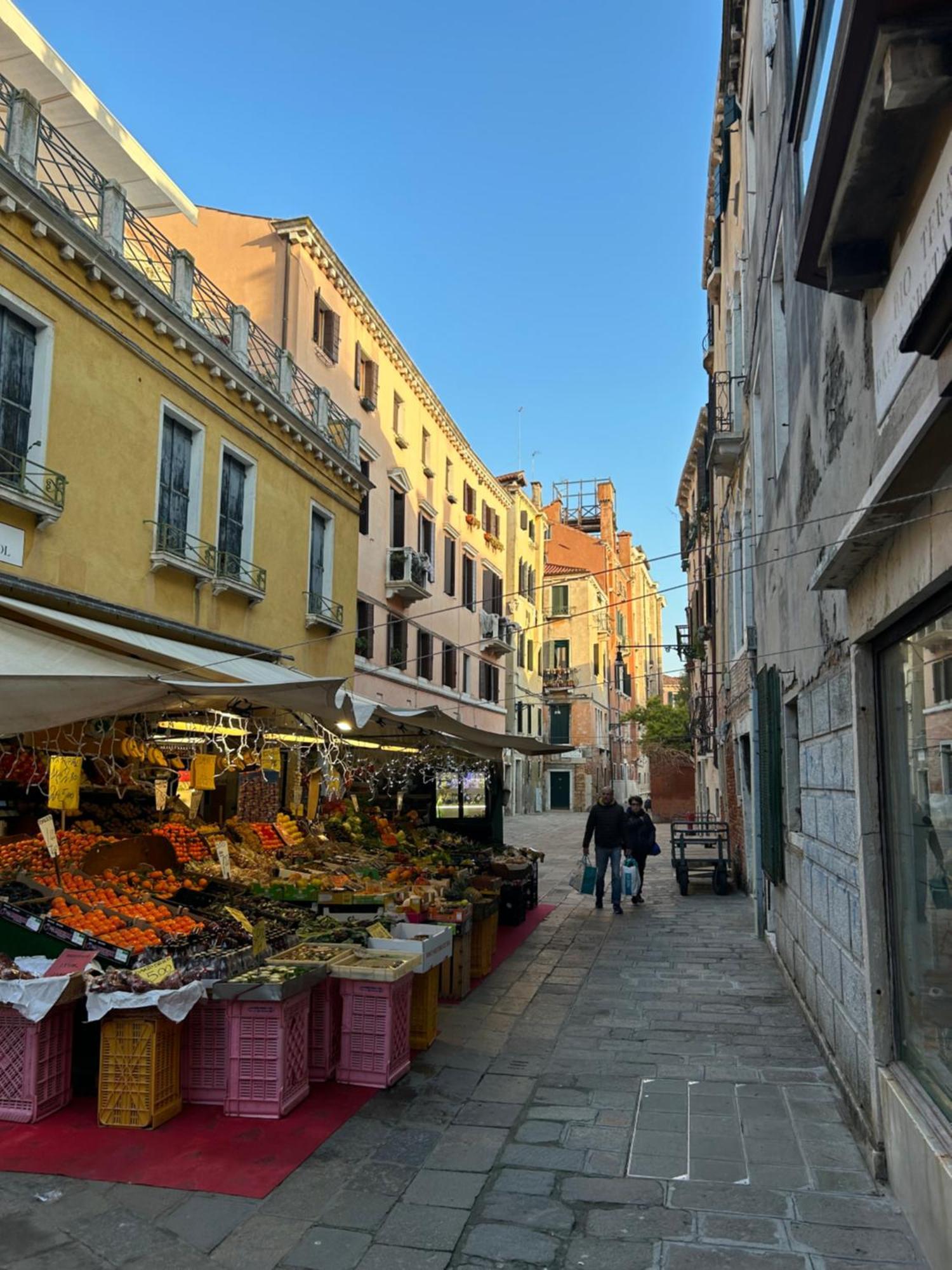 Lions Venice Guest House Exterior photo