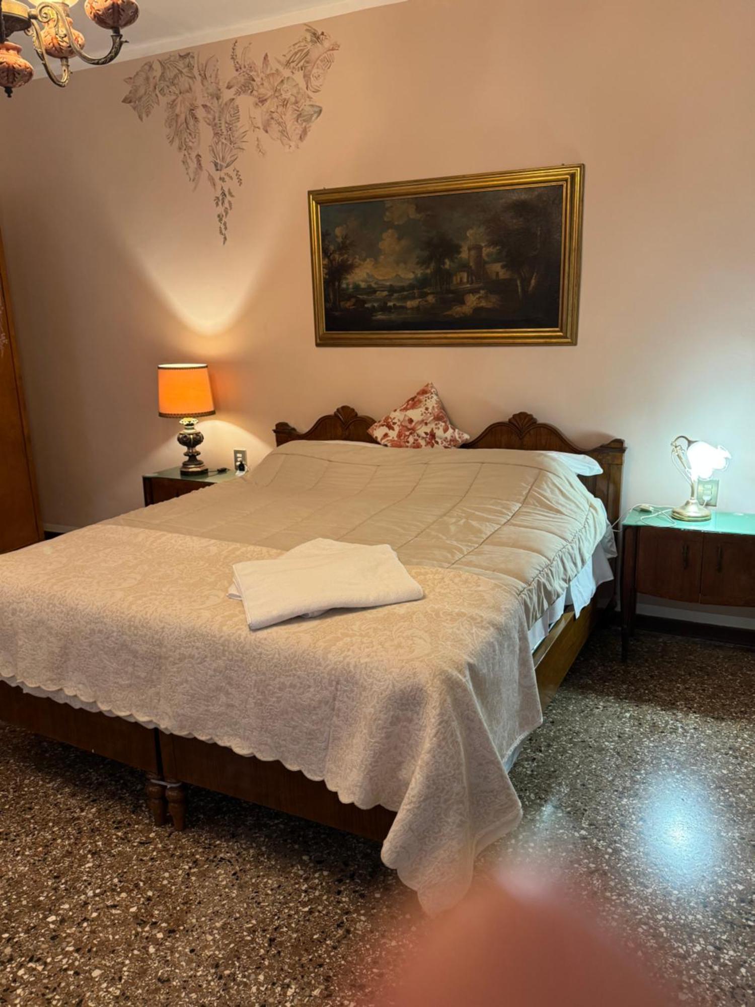 Lions Venice Guest House Exterior photo